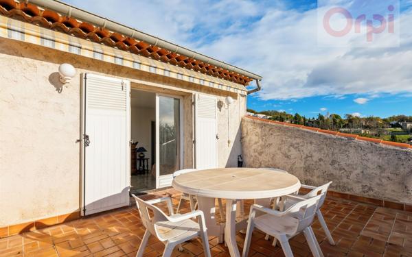 Maison à vendre    6 pièces •  Saint-Jeannet