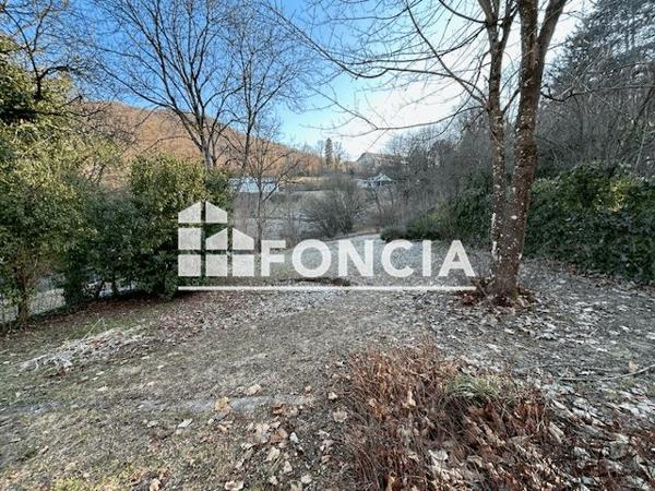 Location Maison 5 pièces 127.89 m² - 6 RUE DE L EGLISE Bresson 38320