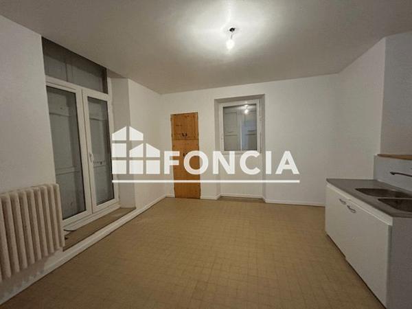 Location Maison 5 pièces 127.89 m² - 6 RUE DE L EGLISE Bresson 38320