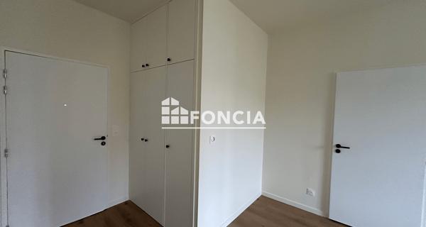 Location Appartement 2 pièces 41.44 m² - Laval 53000