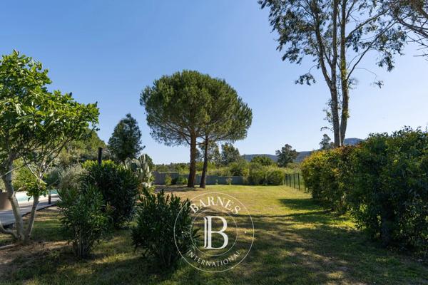Porto-Vecchio, Villa  125 m² à vendre