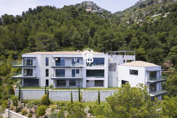 Immeuble 9 pièces à vendre Èze - 06360 / Réf: 86782878
