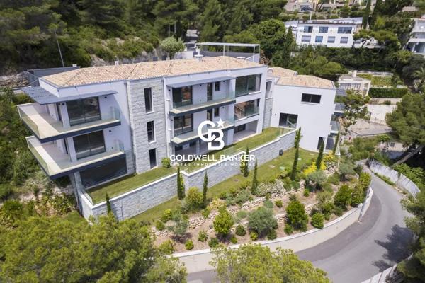 Immeuble 9 pièces à vendre Èze - 06360 / Réf: 86782878