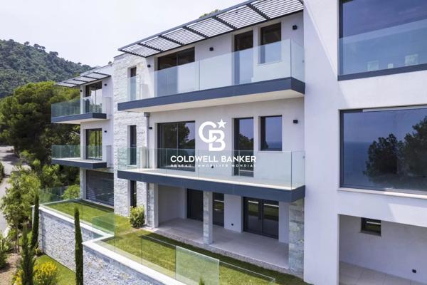 Immeuble 9 pièces à vendre Èze - 06360 / Réf: 86782878