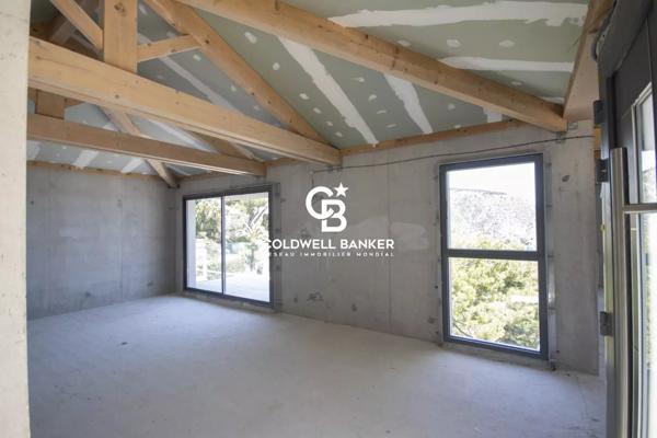 Immeuble 9 pièces à vendre Èze - 06360 / Réf: 86782878