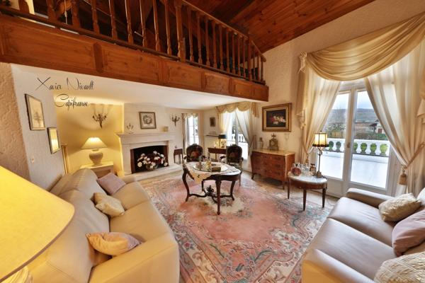 Maison à vendre 7 pièces VERZE (71)