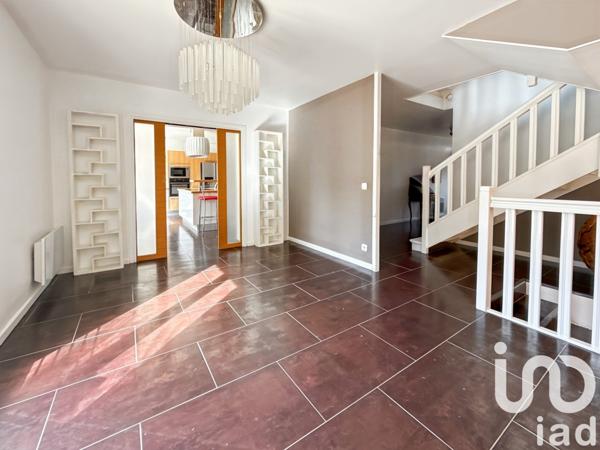 Maison à vendre 8 pièces 209 m² Lésigny