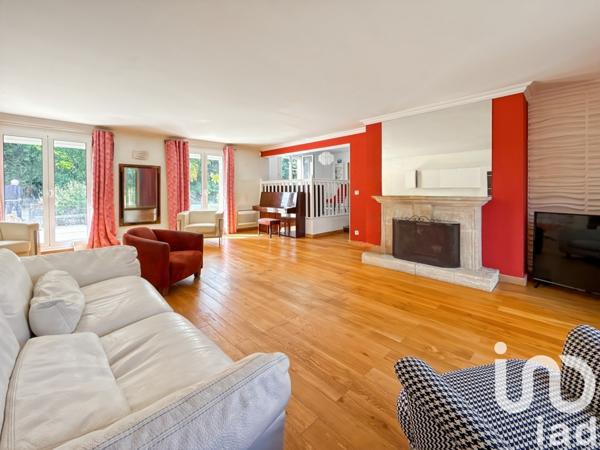 Maison à vendre 8 pièces 209 m² Lésigny