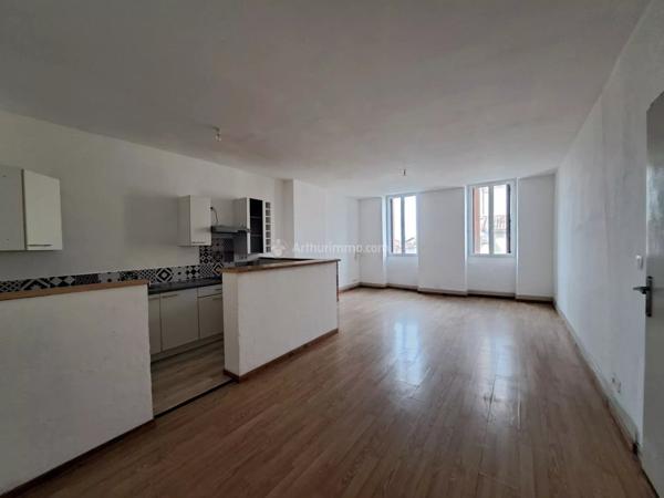 Location                                                      Appartement
                        
                     3 pièces                      71 m2                     à Blaye-les-Mines