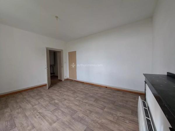 Location                                                      Appartement
                        
                     3 pièces                      71 m2                     à Blaye-les-Mines