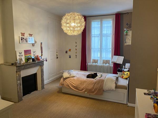 Maison de famille spacieuse à vendre à Saumur