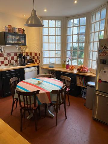 Maison de famille spacieuse à vendre à Saumur