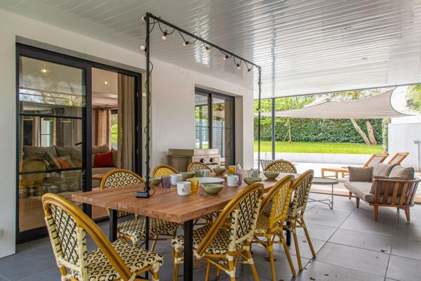 VILLA AVEC PISCINE ET STUDIO INDÉPENDANT À LABENNE OCÉAN
