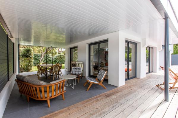 VILLA AVEC PISCINE ET STUDIO INDÉPENDANT À LABENNE OCÉAN