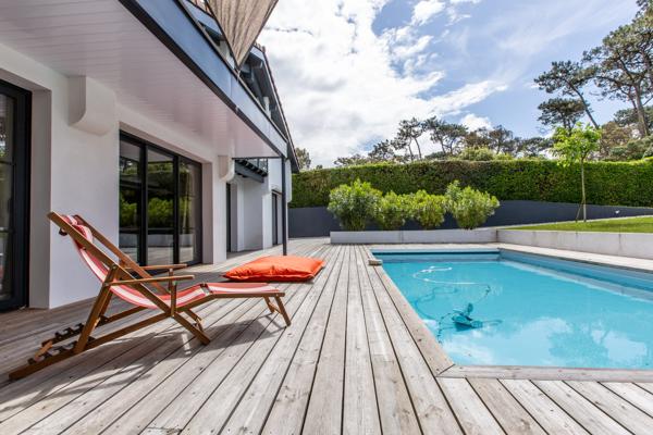 VILLA AVEC PISCINE ET STUDIO INDÉPENDANT À LABENNE OCÉAN