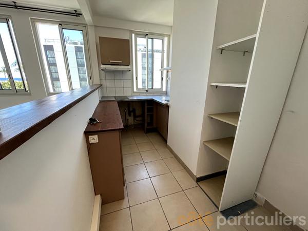 Location
                Appartement50 m² - 2 Pièces -
                    SAINT DENIS (97400)