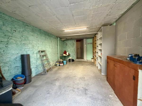 Vente                                                      Appartement
                        
                     4 pièces                      75 m2                     à Brive-la-Gaillarde