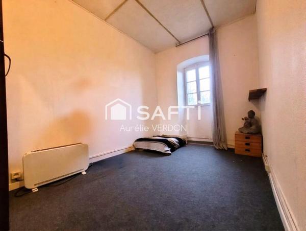 Maison mitoyenne à rénover – Massongy – Fort potentiel