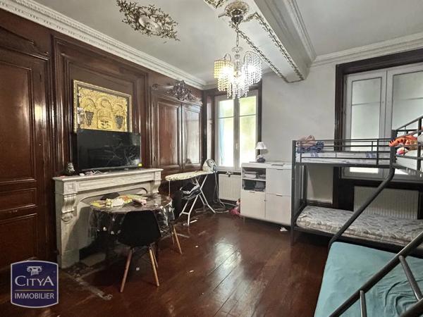 Immeuble à vendre 583m² Rive-de-Gier (42800)