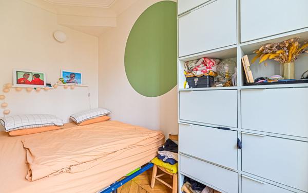 Appartement à vendre    3 pièces • 54,85 m2 Paris 10