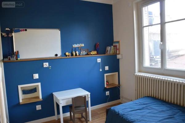 Location - Appartement Bourg-en-Bresse 01000 4 pièces 70 m 2
