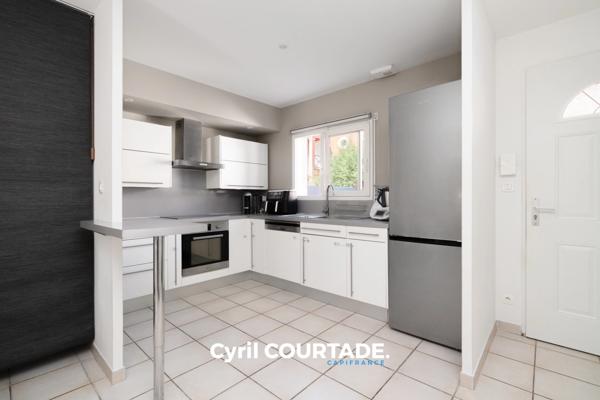 Villeneuve lès Maguelone, Dpt Hérault (34), Maison de 84 m² lumineuse - Jardin 130 m²