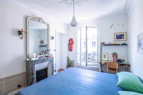 Paris (75010) Magnifique appartement 4 pièces au 4ème étage avec ascenseur