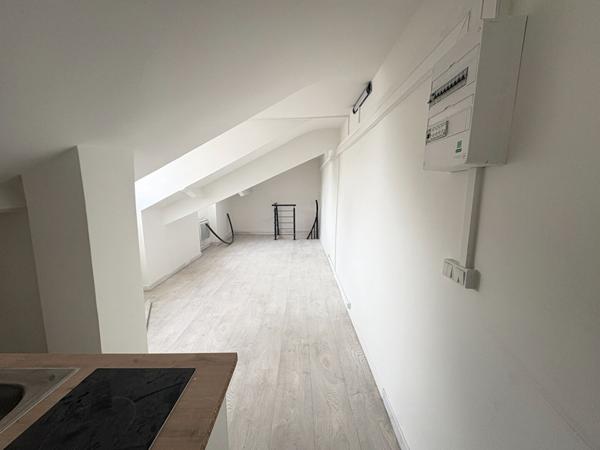 ERA IMMOBILIER Appartement 2 pièces A VENDRE