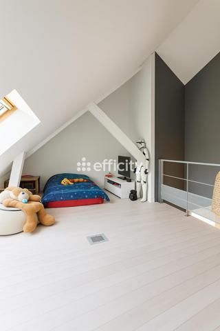 Maison 12 pièces - 300 m² Exclusivité efficity