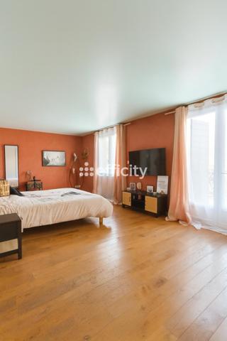 Maison 12 pièces - 300 m² Exclusivité efficity