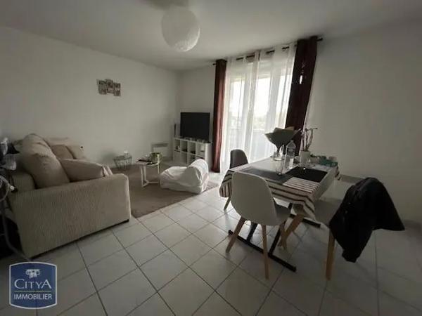 Appartement à louer 3 pièces 63.39m² Moulins (03000)
