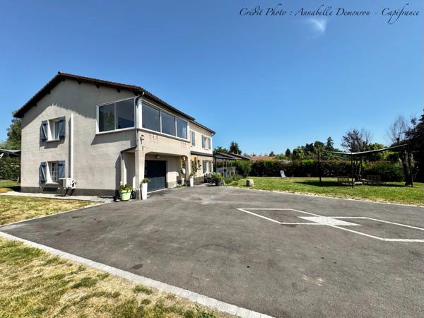 ORLEAT - Maison familiale P7 – Terrain arboré 1 204 m² – Garages – Quartier résidentiel recherché