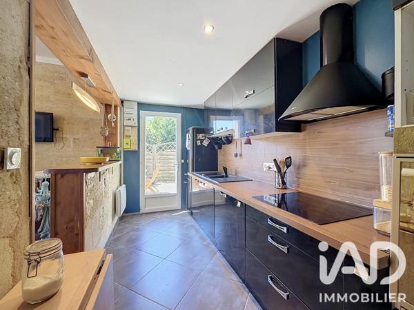 Appartement à vendre 4 pièces 82 m² Ambarès-et-Lagrave