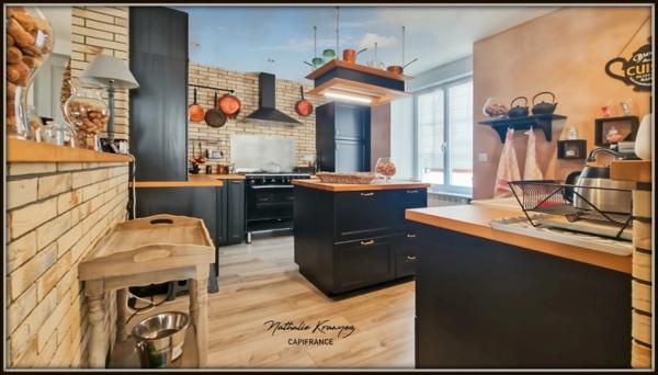 Maison à vendre 9 pièces VERZY (51) avec local commercial