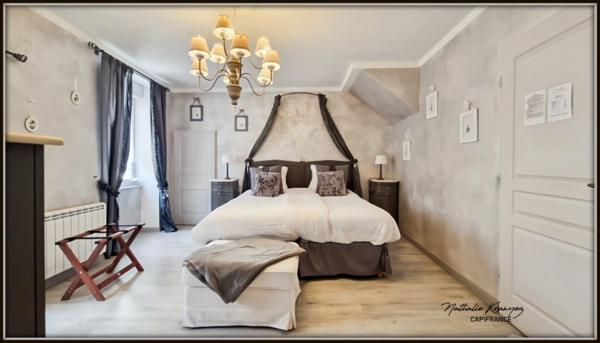 Maison à vendre 9 pièces VERZY (51) avec local commercial