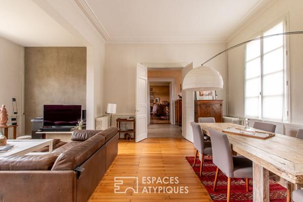 Maison de Maître du XVIIe au charme ancien et jardin secret