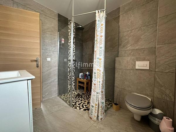 Maison 165m² Terrain 498m² cave source cabanon