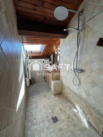 Vieil Antibes - Spacieux appartement dernier étage