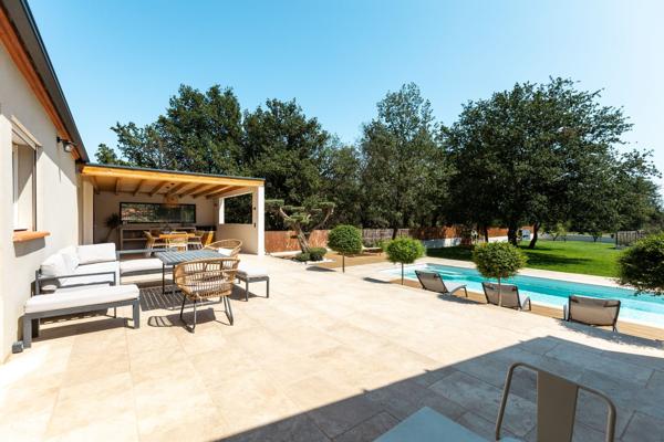 Vente Maison de luxe Le Soler 9 Pièces 320 m²