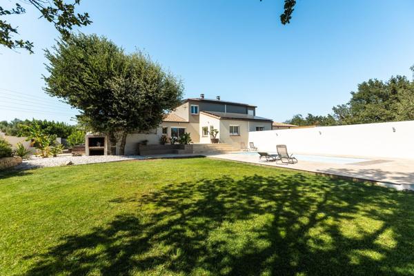 Vente Maison de luxe Le Soler 9 Pièces 320 m²