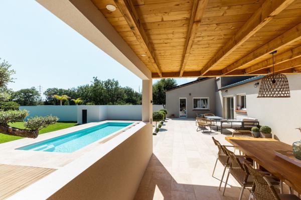 Vente Maison de luxe Le Soler 9 Pièces 320 m²