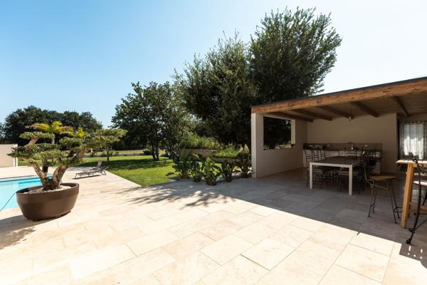 Vente Maison de luxe Le Soler 9 Pièces 320 m²