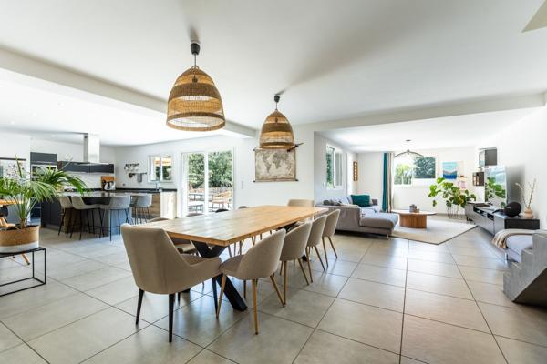 Vente Maison de luxe Le Soler 9 Pièces 320 m²