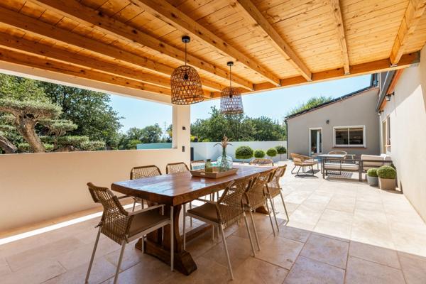 Vente Maison de luxe Le Soler 9 Pièces 320 m²