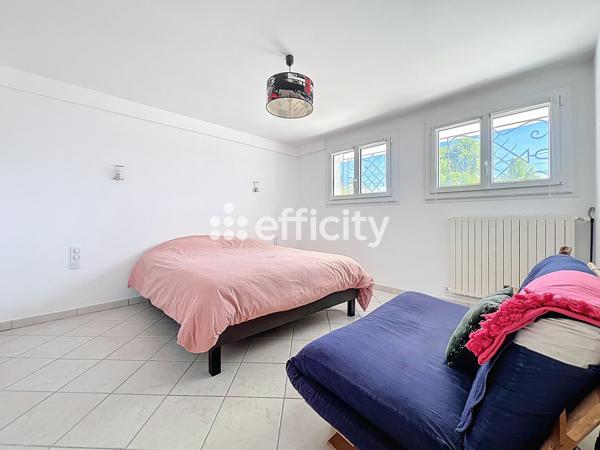 Maison 7 pièces - 190 m²