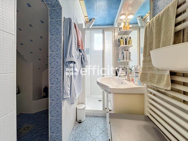 Maison 7 pièces - 190 m²