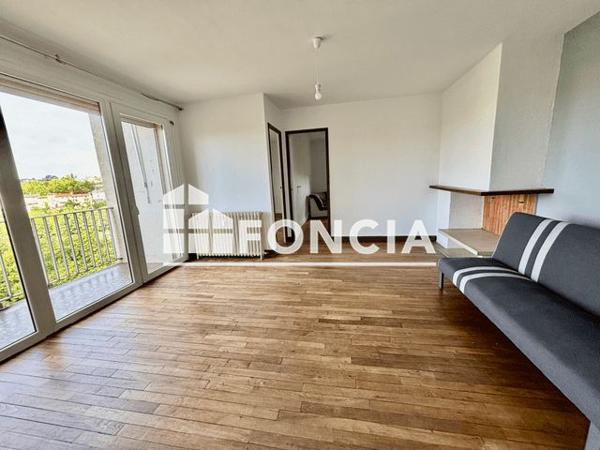 À vendre Appartement 4 pièces 70.45 m² - Poitiers 86000