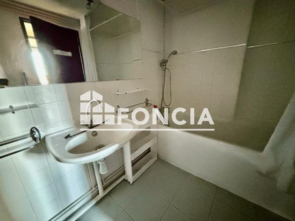 À vendre Appartement 4 pièces 70.45 m² - Poitiers 86000