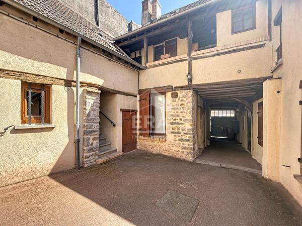Loft à vendre centre ville de Dourdan