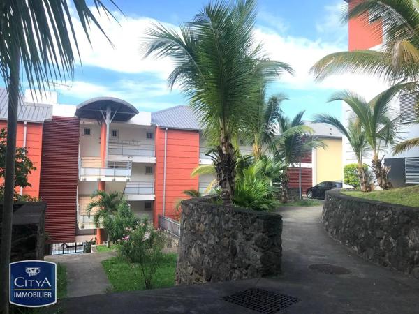 Appartement à louer 1 pièce 26m² Saint-Denis (97490)